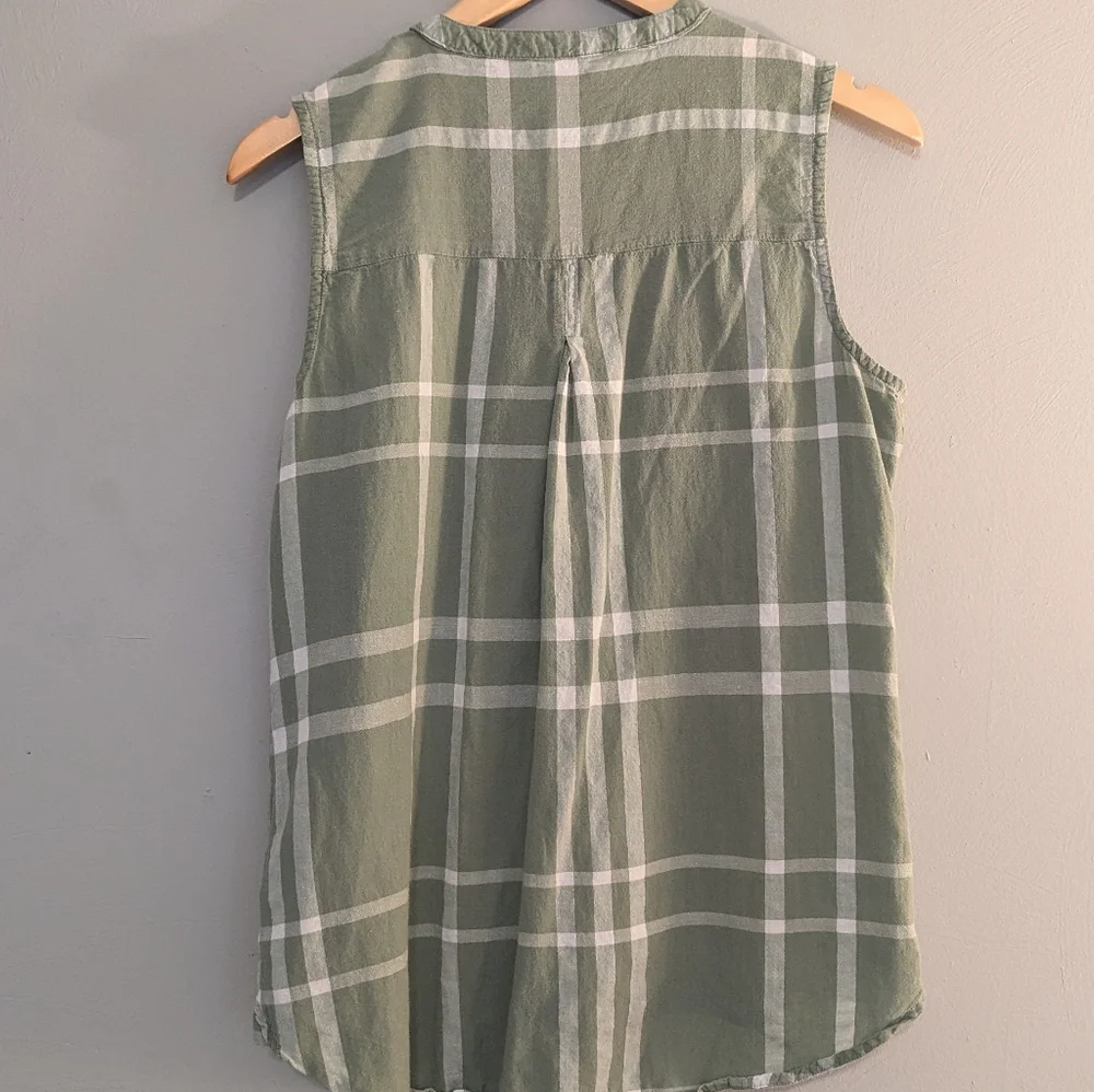Mountain Khakis Green Plaid Sleeveless Women's Top - Picture 3 of 4
